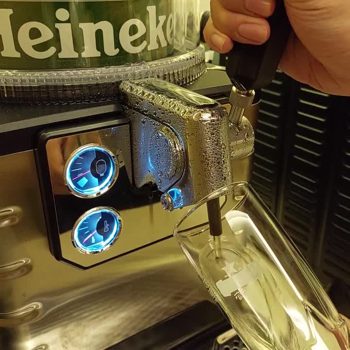 This Heineken machine turned my kitchen into a pub for one whole week